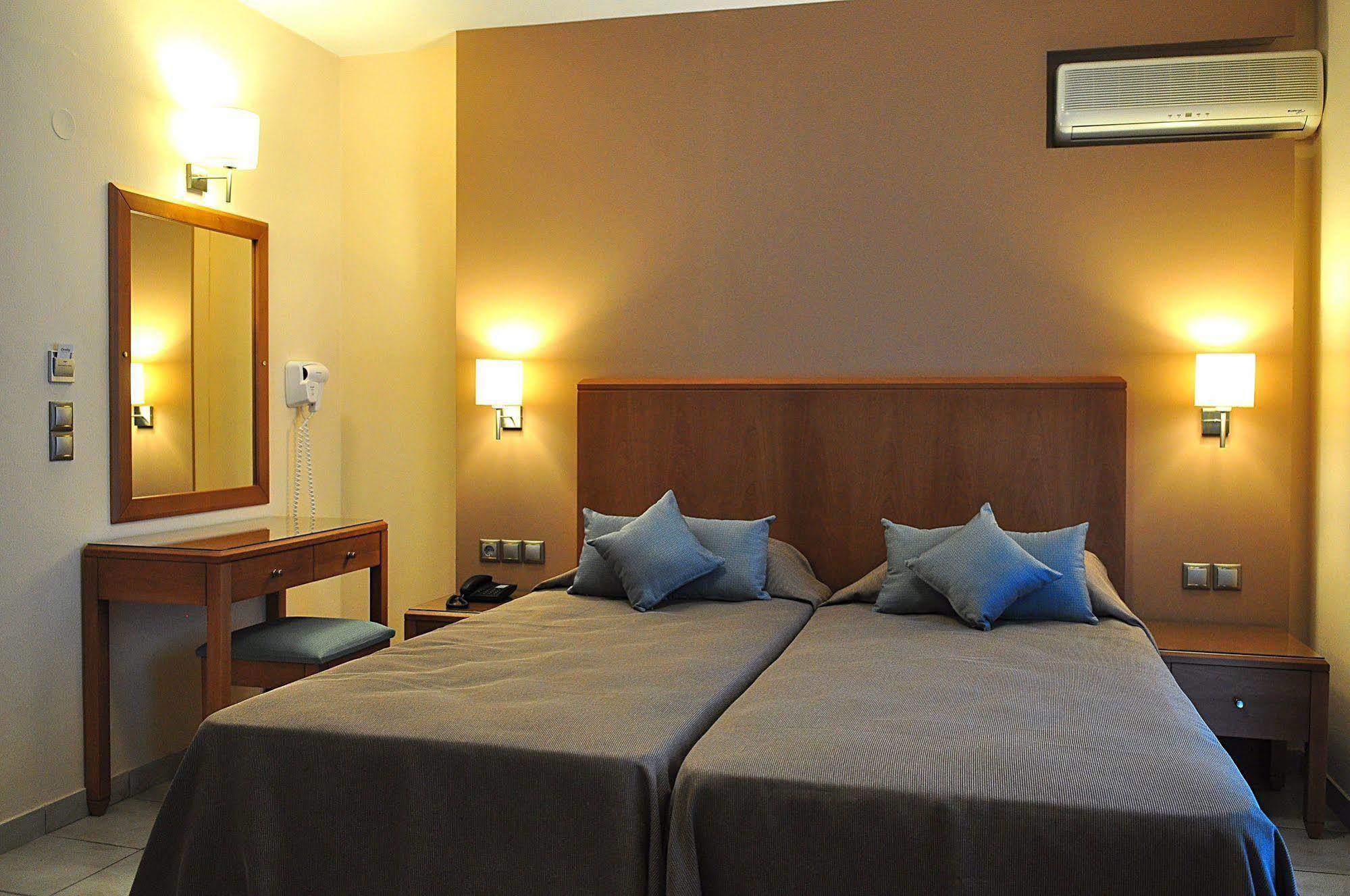 Sandy'S Studios Apartments & Log-Villas İstanköy Dış mekan fotoğraf